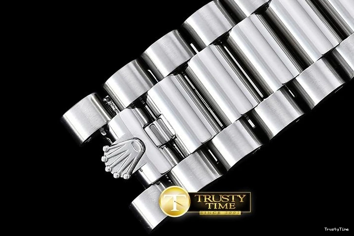 0405 Breathable RDD0218B – DayDate 40mm 689